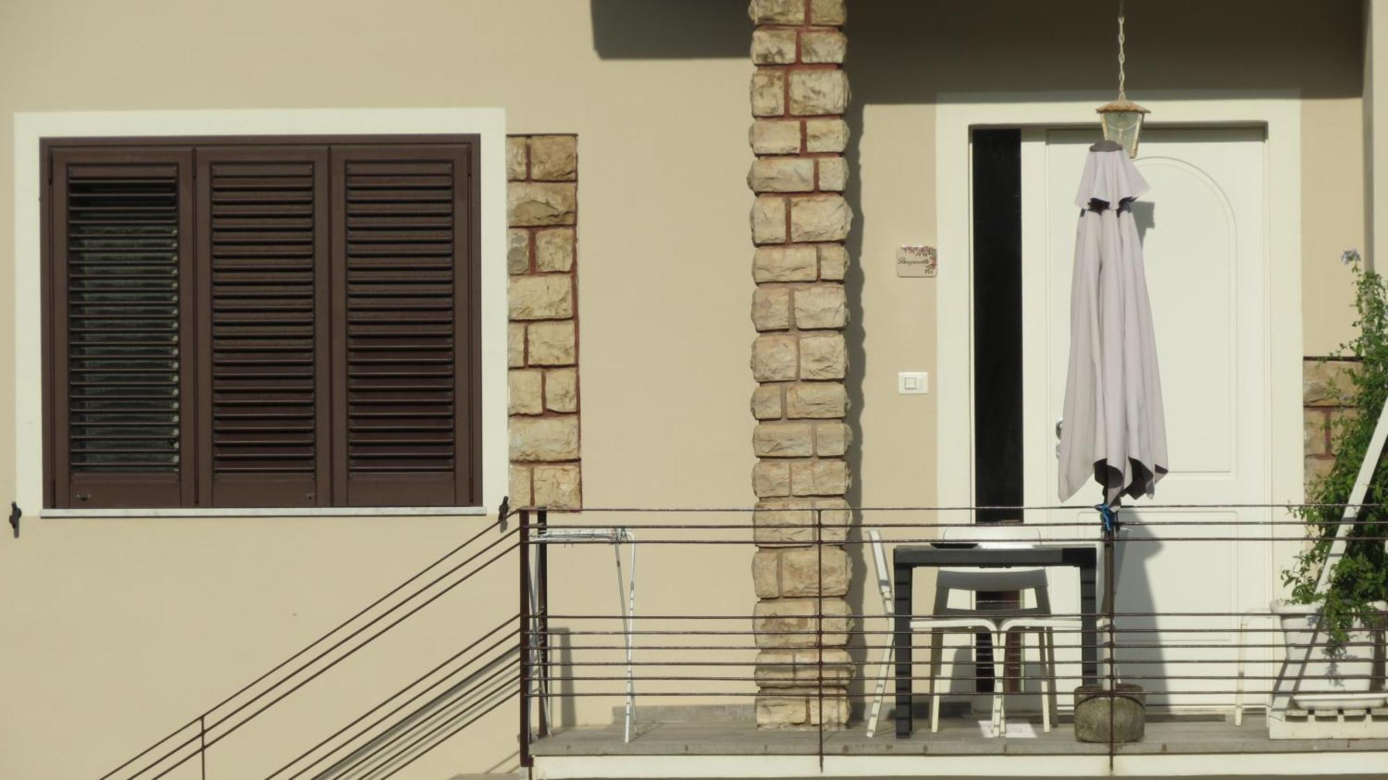Casa Vacanze “Bouganville” Loc Avane Pisa Векиано Екстериор снимка